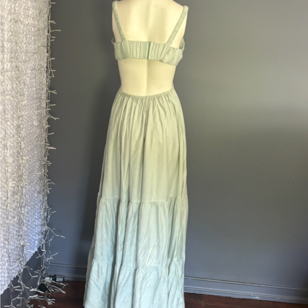 Elegant Light Green Maxi Dress - Picture 2 of 3